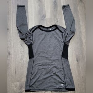 Active Wear Dark Gray and Black Long Sleeved Top for Women Size Small